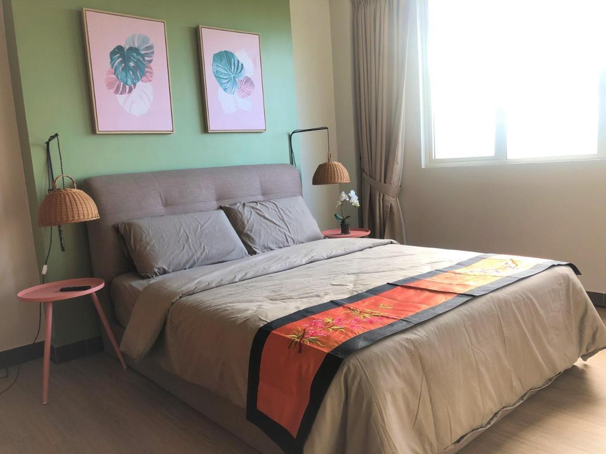 Santubong Suites B Just Like Home Damai Kuching Esterno foto