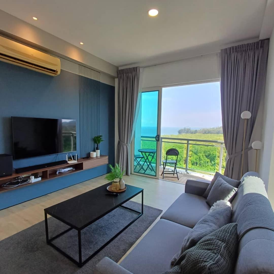 Santubong Suites B Just Like Home Damai Kuching Esterno foto