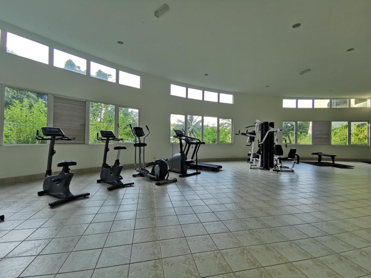 Santubong Suites B Just Like Home Damai Kuching Esterno foto